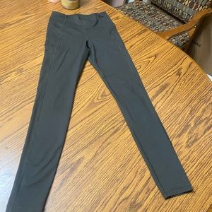 Chic Olive Green Leggings